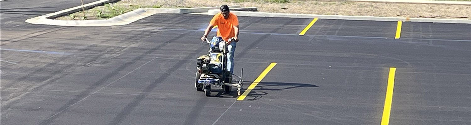Pavement maintenance - Asphalt Care Inc - Corrective Maintenance Paving Services